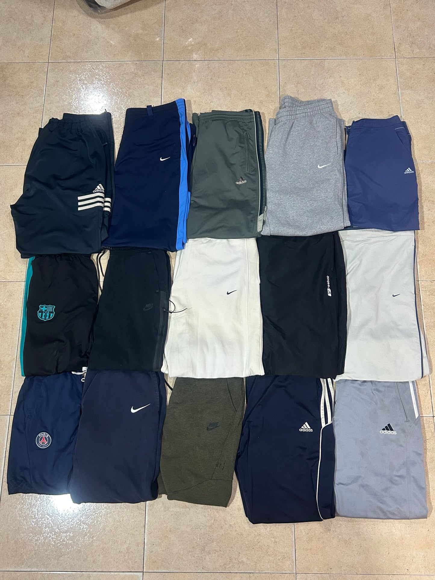 30KG PANTALONES DEPORTIVOS